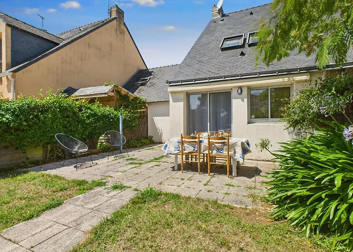 Holiday home Maison Pour 4 Avec Jardin Sur